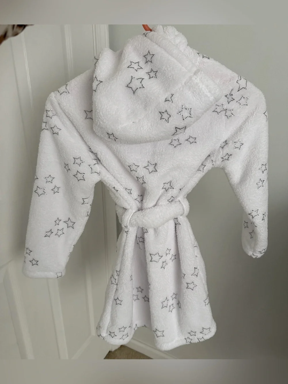 LC Waikiki KiDS - Plush Hooded Kids Bathrobe in White with Gray Stars 7-8 years